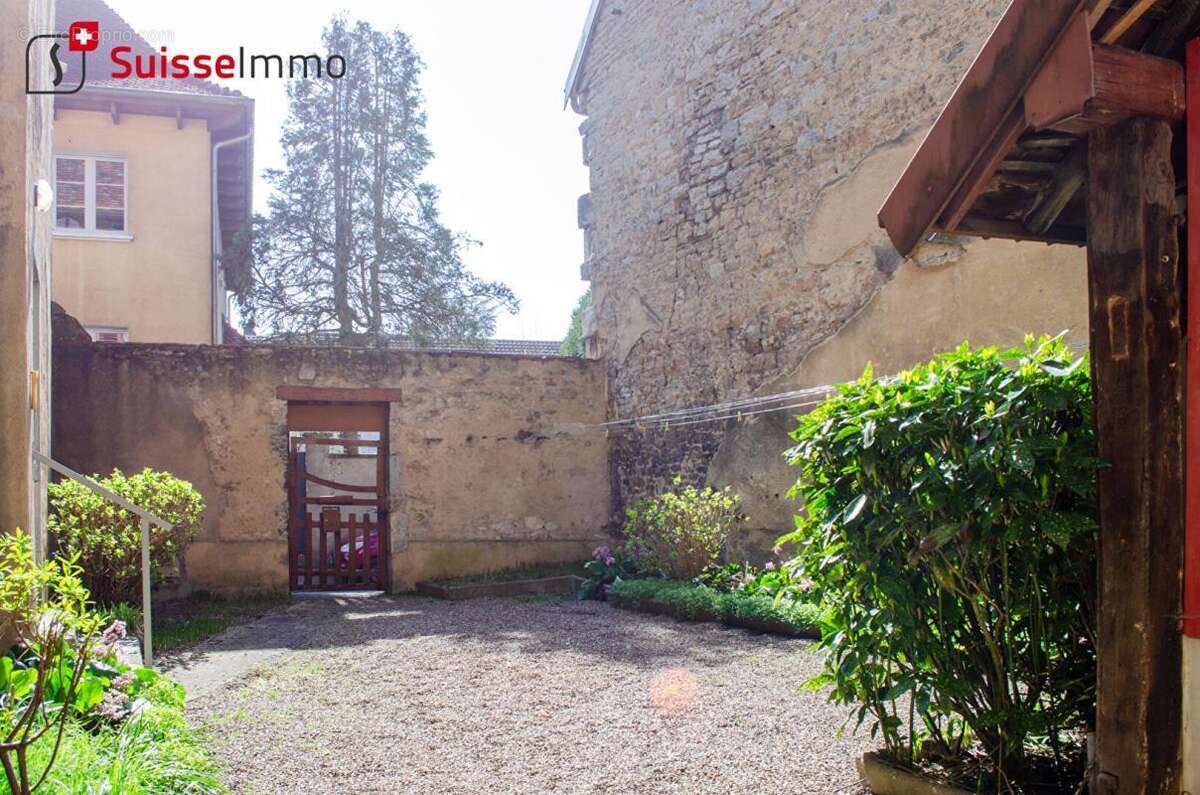 Maison à BAUME-LES-DAMES