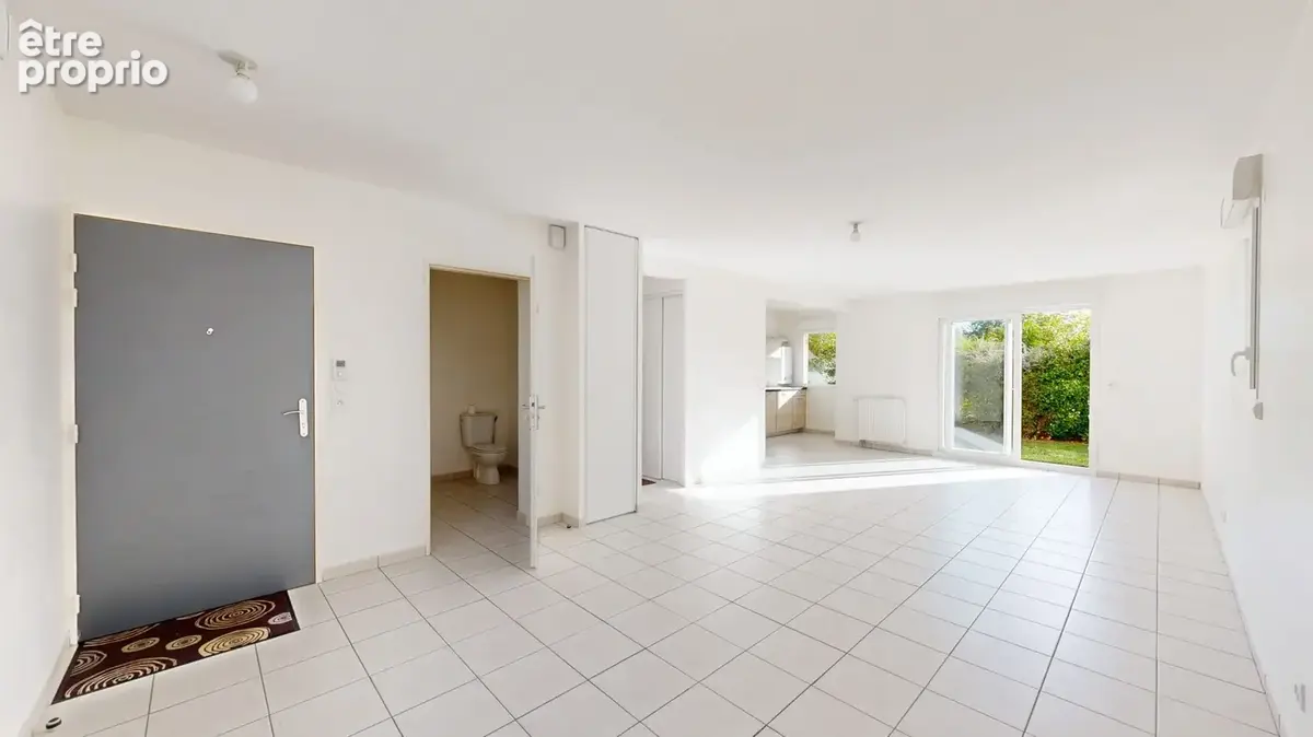 Maison 4 pièces 97 m² à vendre à Saint-Denis-En-Val (45560) - photo 2
