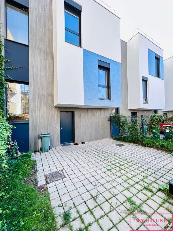 Maison contemporaine 5p 112m2 - photo 16