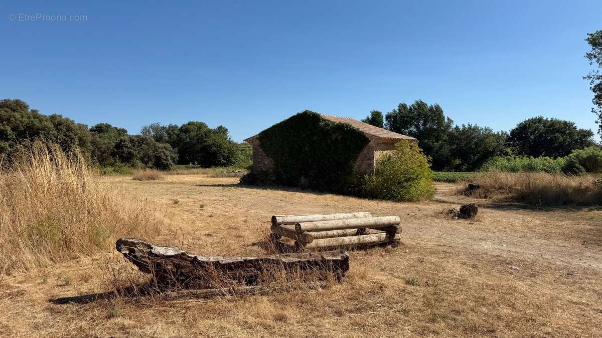 Terrain avec Mazet à vendre  LE POUGET (34), GIGNAC - photo 2