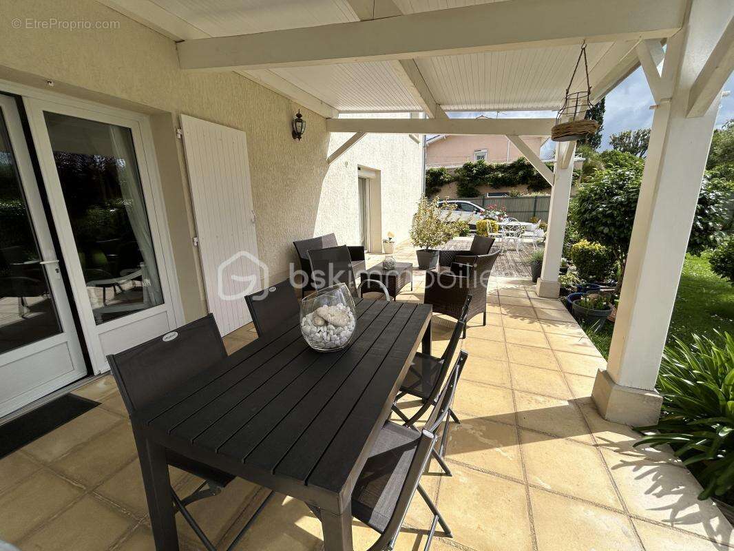 Maison à LE PASSAGE