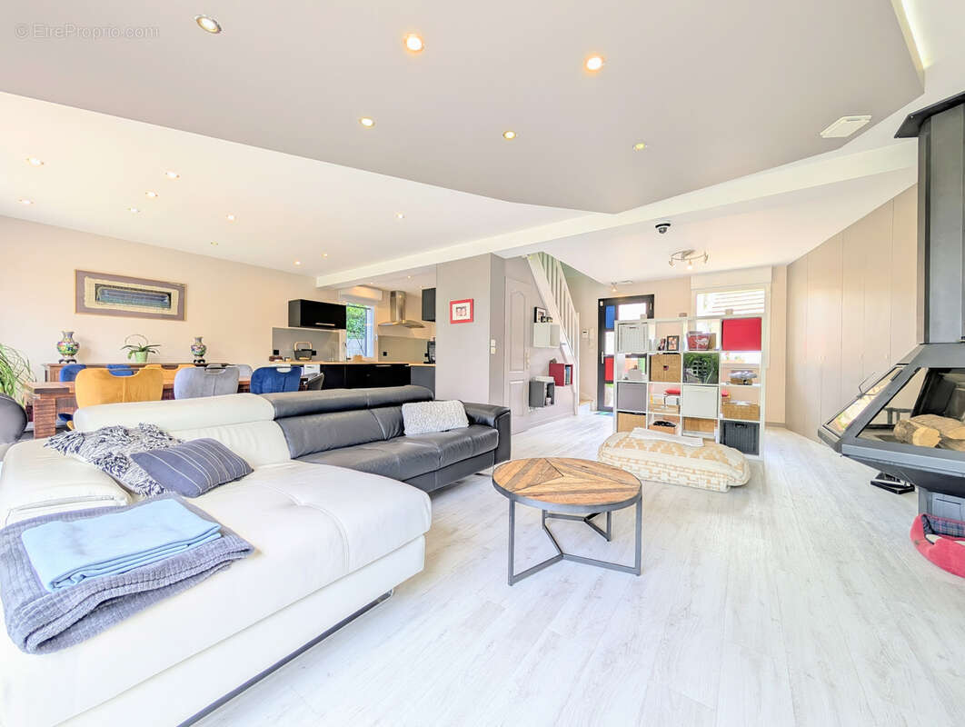 Maison à MONTFORT-L'AMAURY