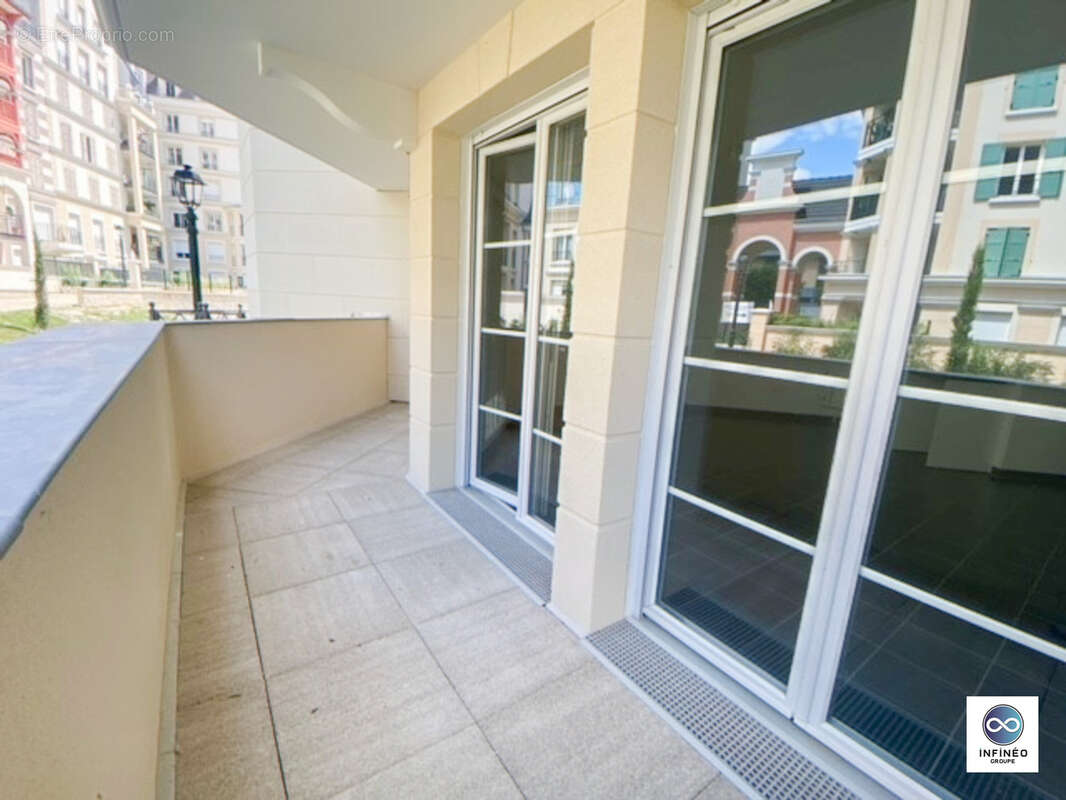 Appartement à LE PLESSIS-ROBINSON