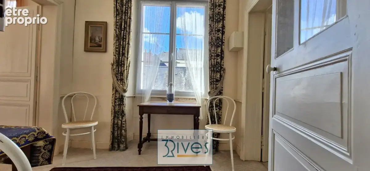 Maison de ville avec un local commercial - photo 7