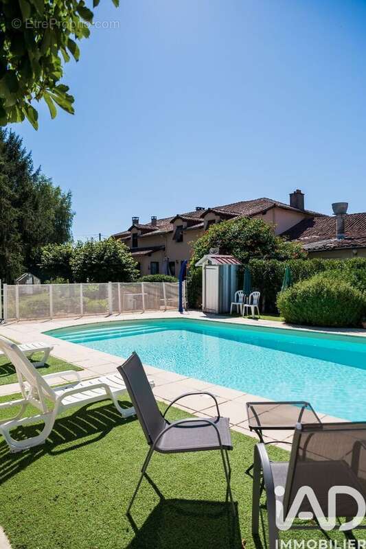 Maison 294 m² à Sereilhac  - photo 3