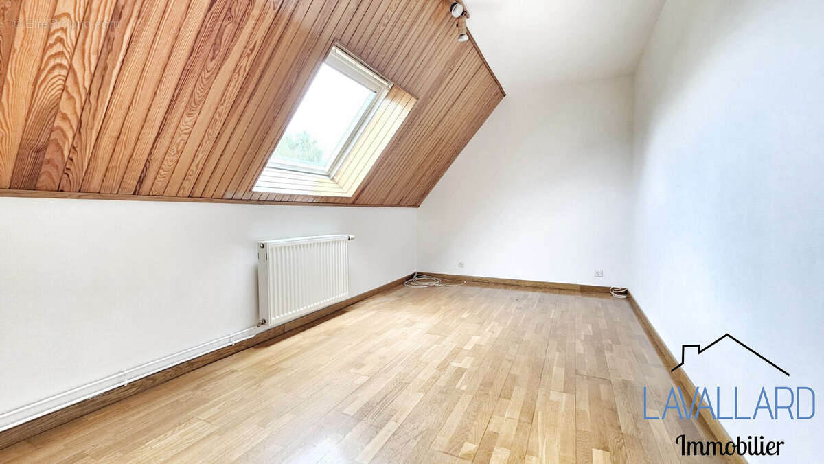 Maison 116 m² à Villers-Bocage  - photo 8