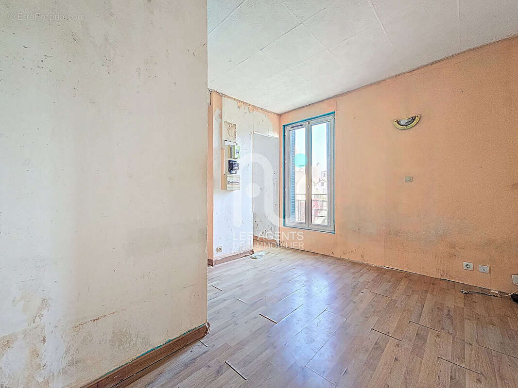 Appartement à ASNIERES-SUR-SEINE