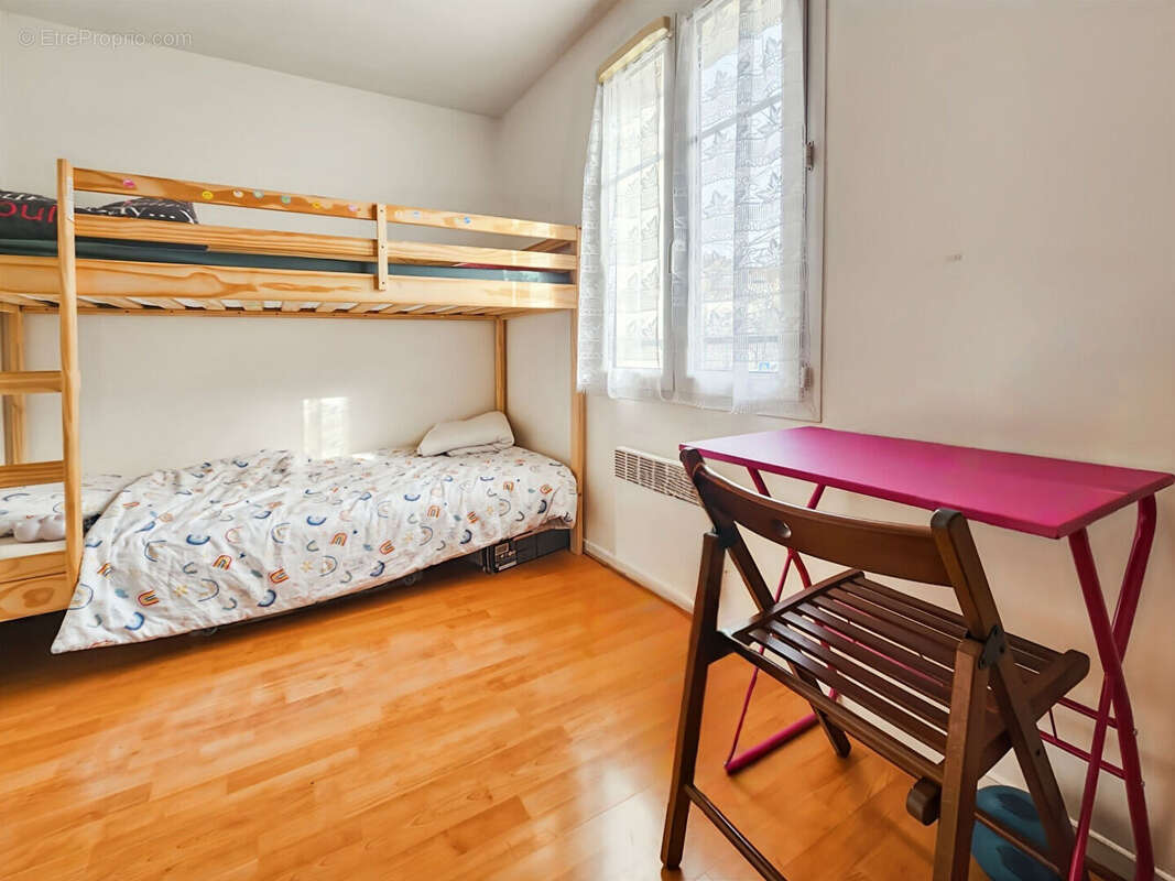 Maison à MOISSY-CRAMAYEL