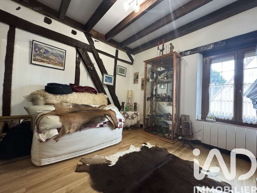 Maison 100 m² à Montigny-Le-Gannelon  - photo 6