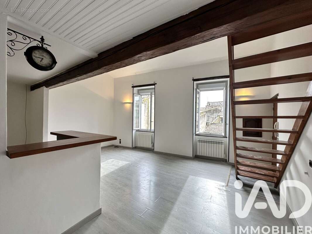 Photo 3 - Appartement à NIMES