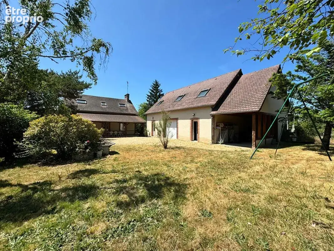 Maison à THEILLAY