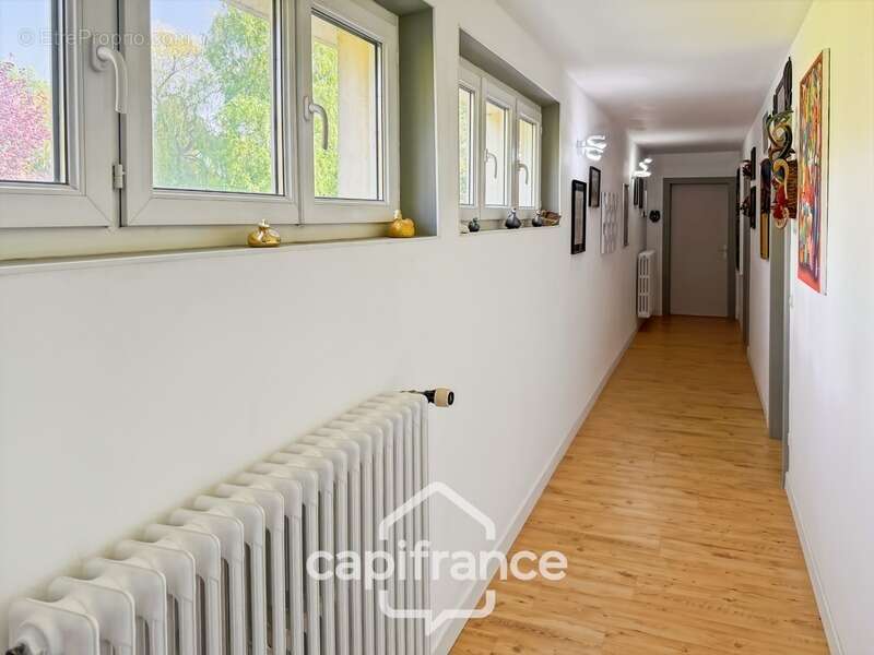 Maison de caractère – 321 m² habitables – Parc arboré – Secteur recherché - photo 10