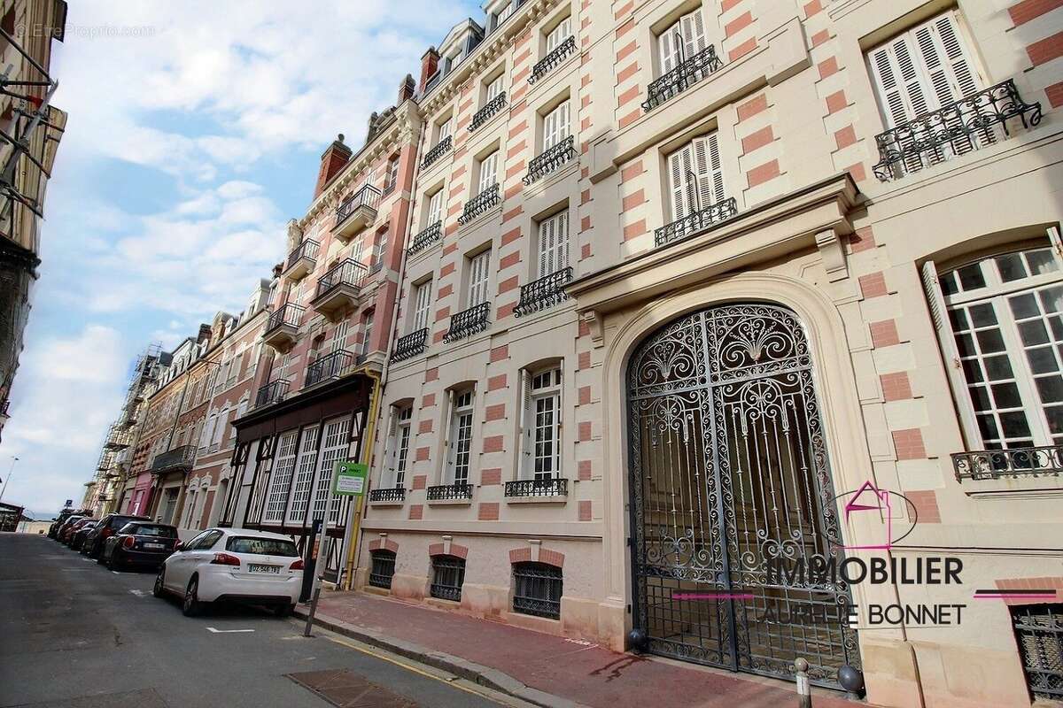 Appartement à TROUVILLE-SUR-MER