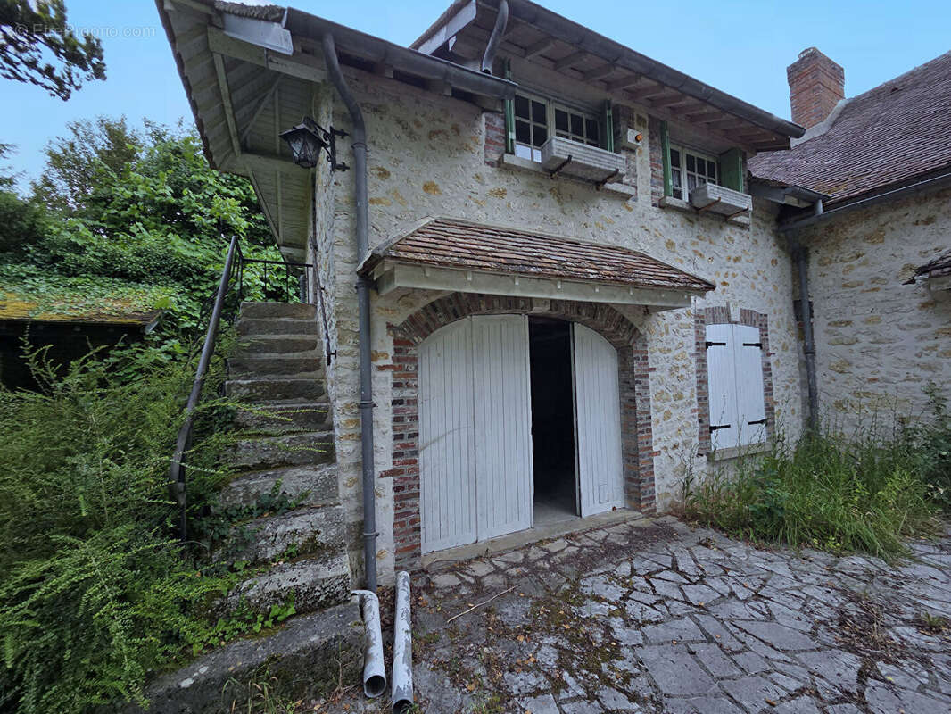 NOYEN SUR SEINE: Longère 8 pieces. 216 m2 habitable sur 2888 m2 de terrain clos - photo 13