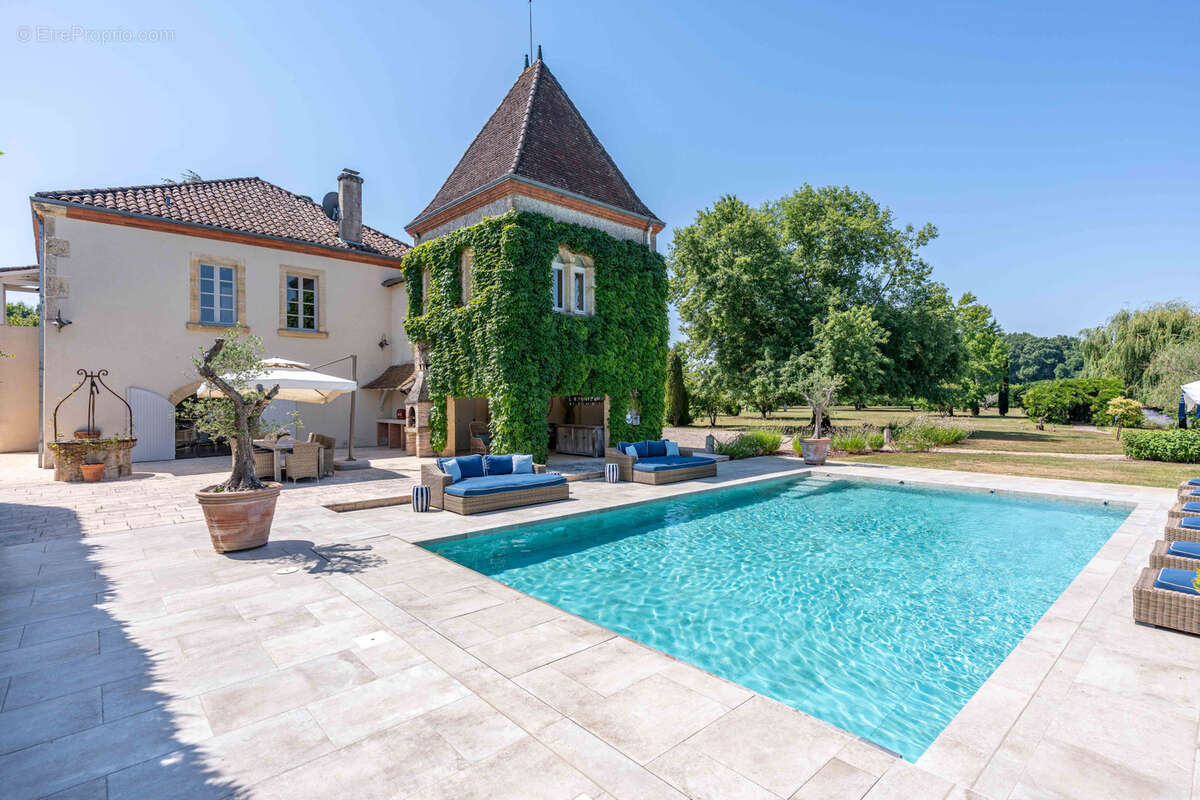 Maison à VILLENEUVE-SUR-LOT