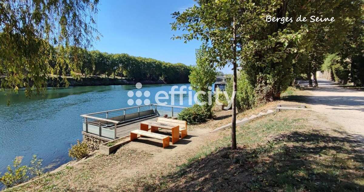 Appartement à EPINAY-SUR-SEINE