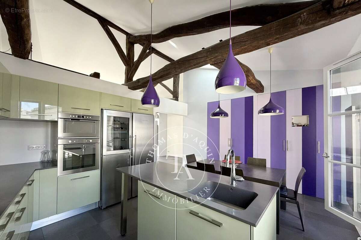 Appartement à PARIS-18E