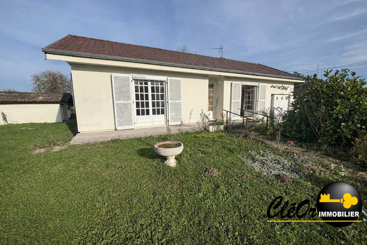 Maison à NEUBLANS-ABERGEMENT