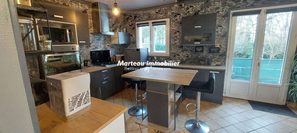 Maison à MONTMIRAIL