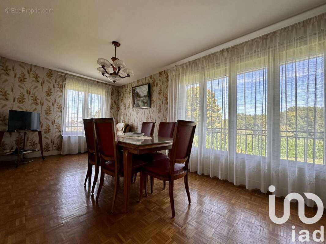 Photo 4 - Maison à COMPREIGNAC