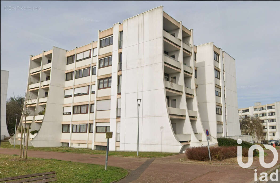 Photo 8 - Appartement à LA CHAUSSEE-SAINT-VICTOR