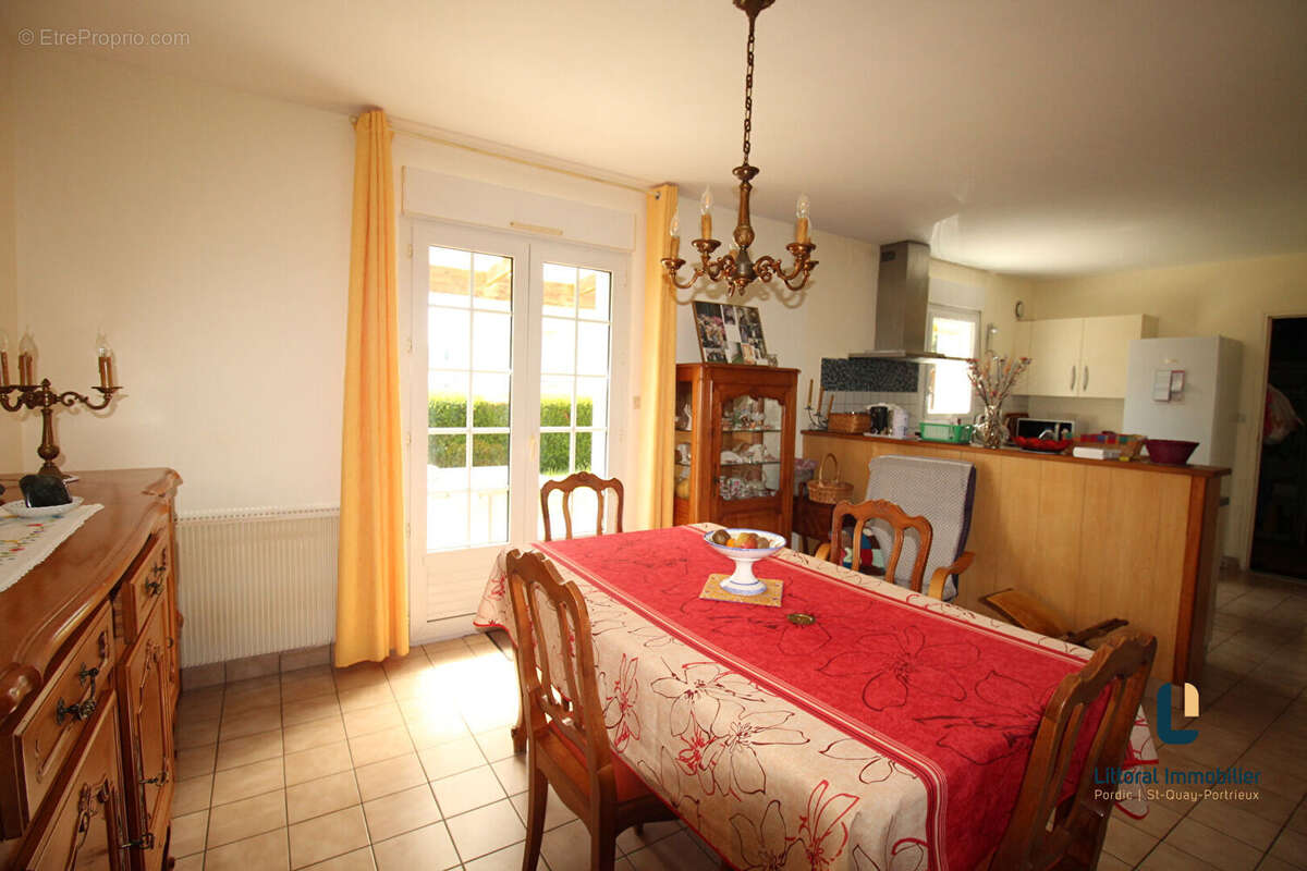 Maison à ETABLES-SUR-MER