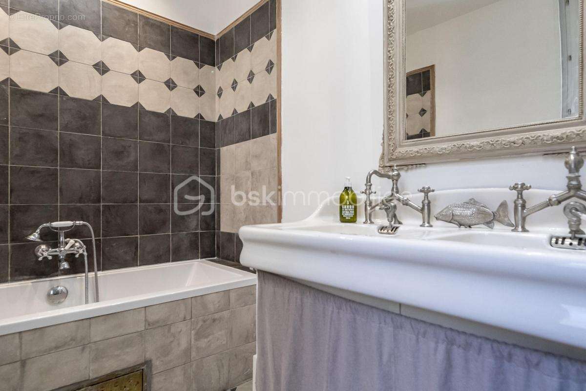 Charmante maison en plein cœur de Lectoure – avec son petit jardin secret ! - photo 14