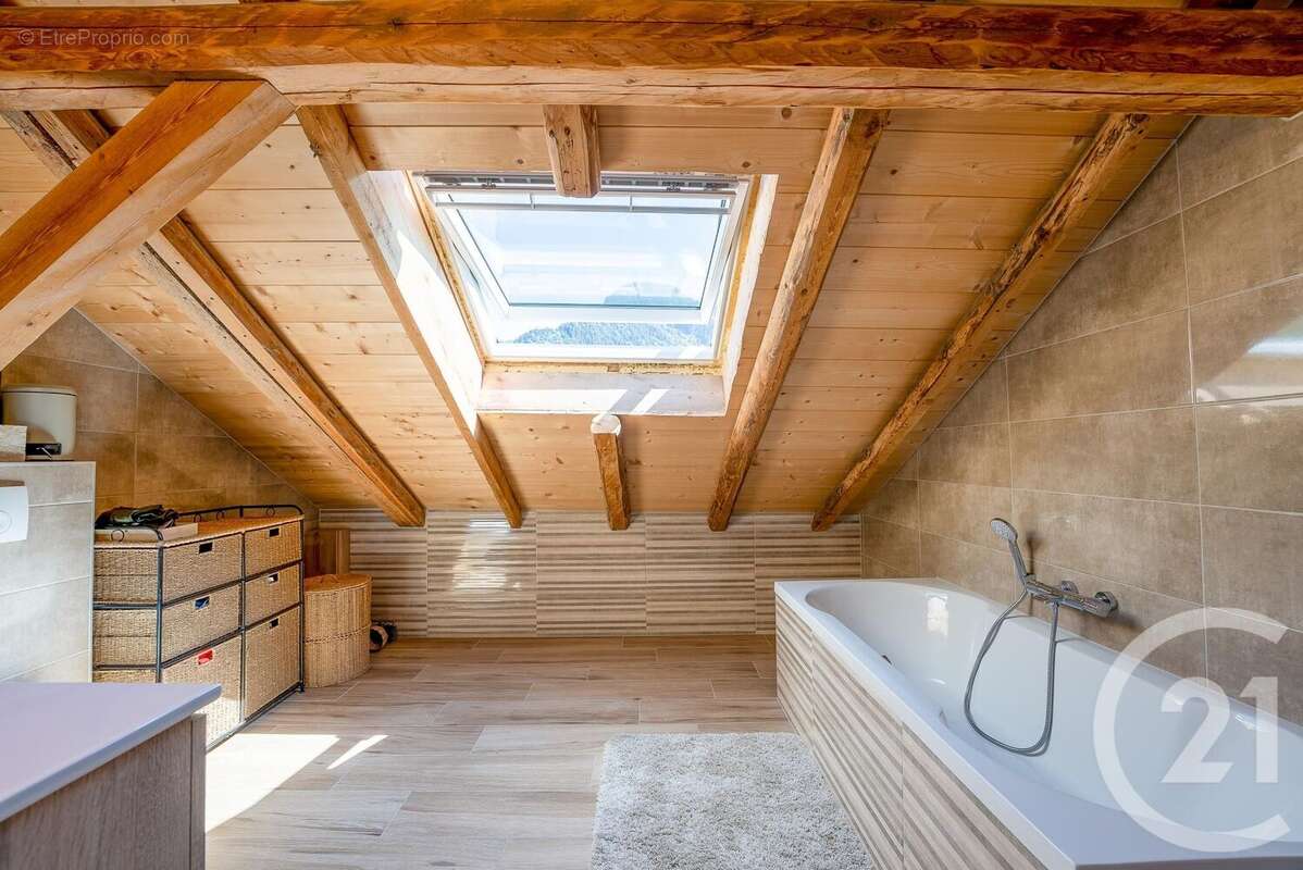 Appartement à BONNEVAUX