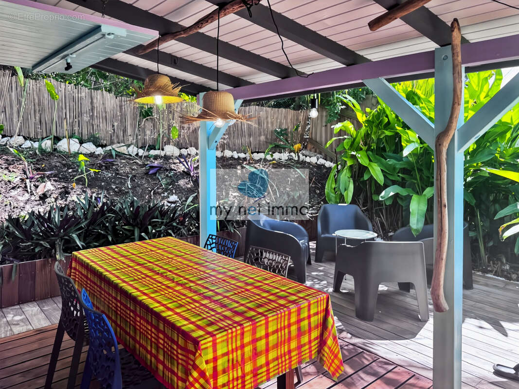 T2 indépendant avec terrasse   Secteur de la Toubana à 2 pas de la plage - photo 4