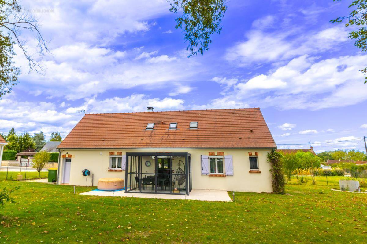 Maison à SELLES-SUR-CHER