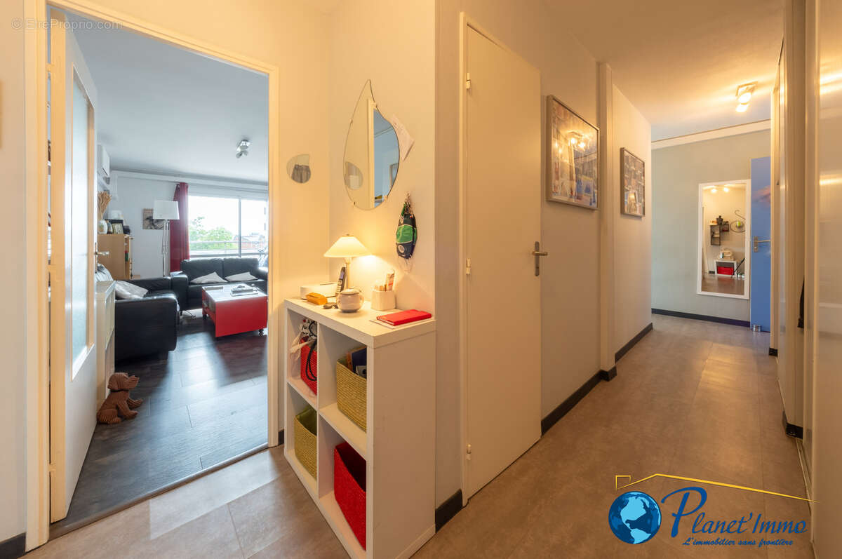 Appartement à SAINT-ETIENNE