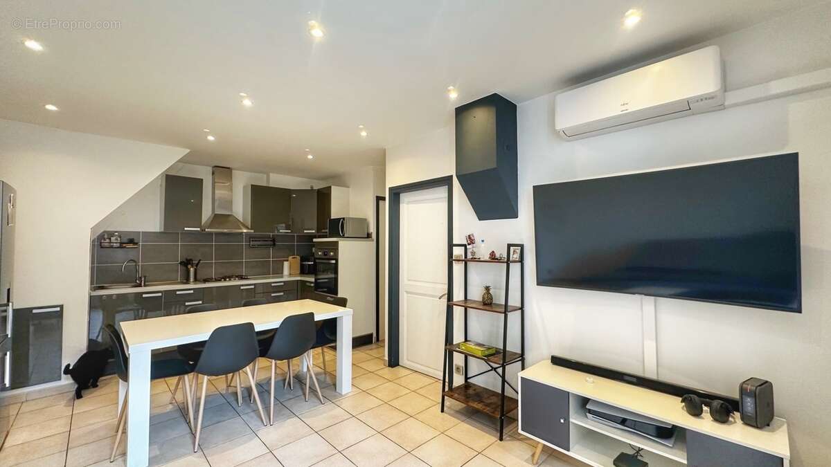 Appartement à TULLINS