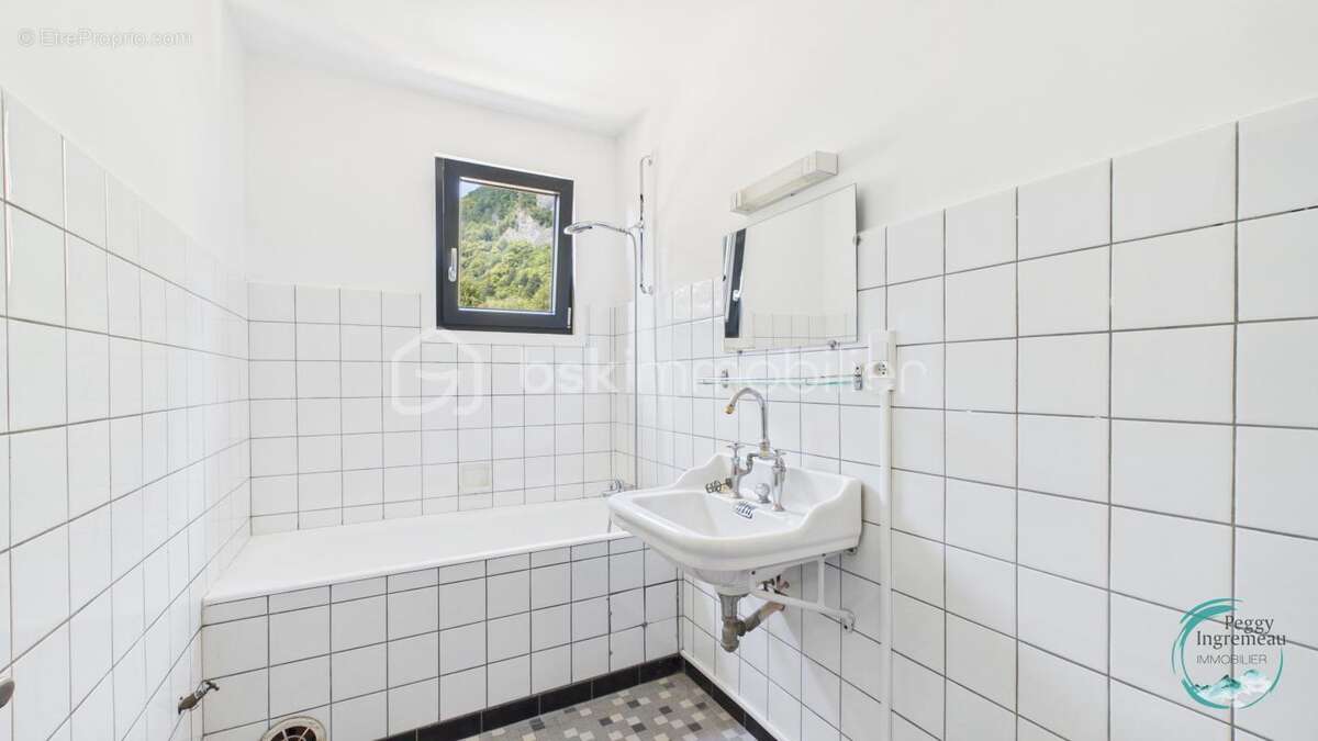 Appartement à LA TOUR