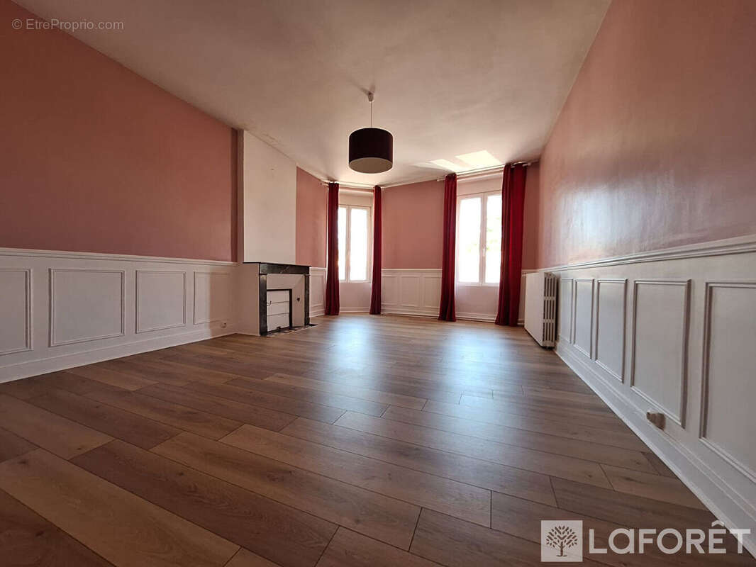 Maison à SAINT-ANDRE-DE-CUBZAC