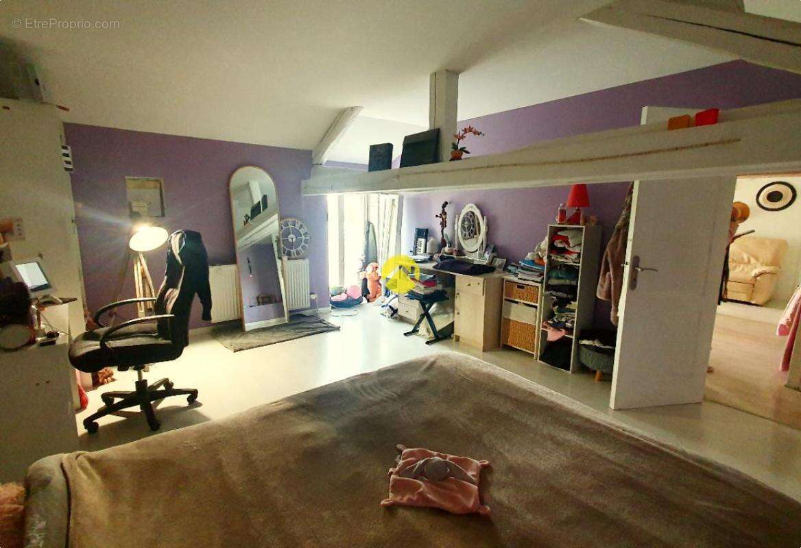 Maison à CHATELLERAULT