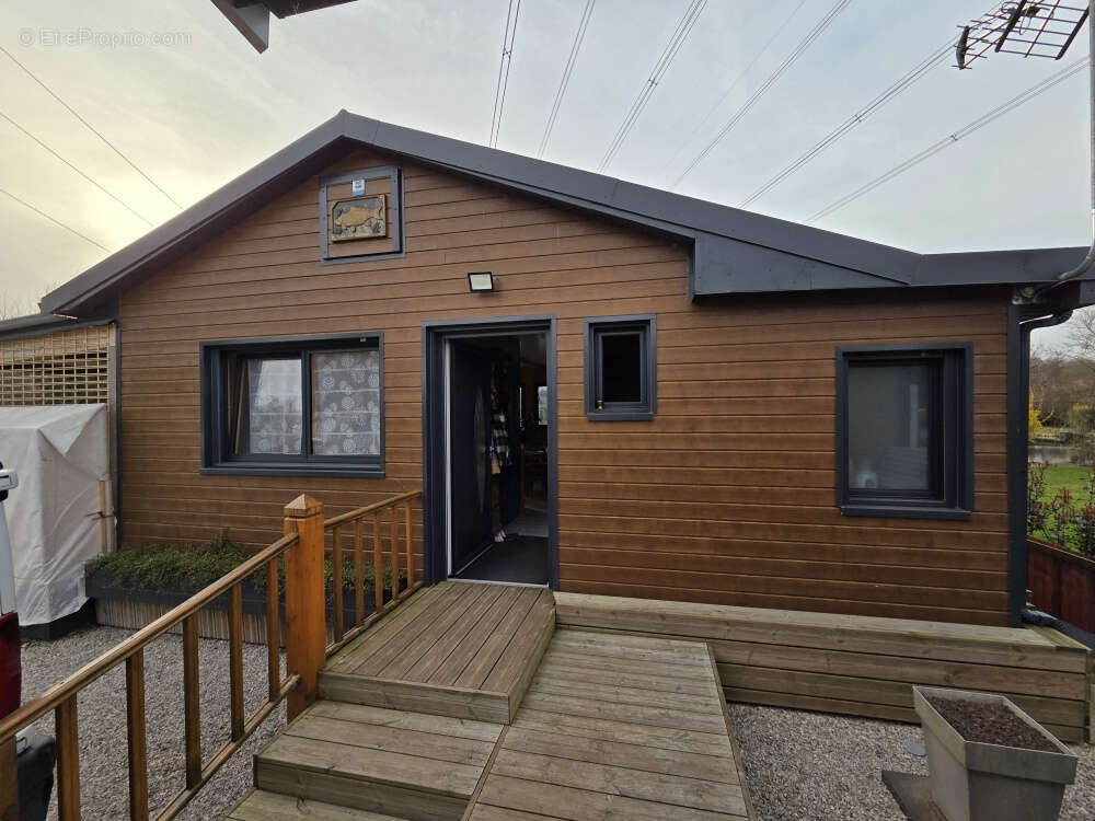 Maison à LONGPRE-LES-CORPS-SAINTS