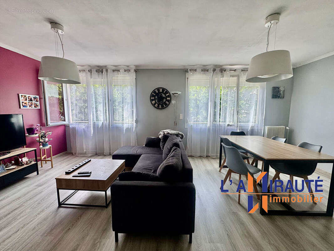 Appartement Houilles 4 pièce(s) 61.42 m2 - photo 4