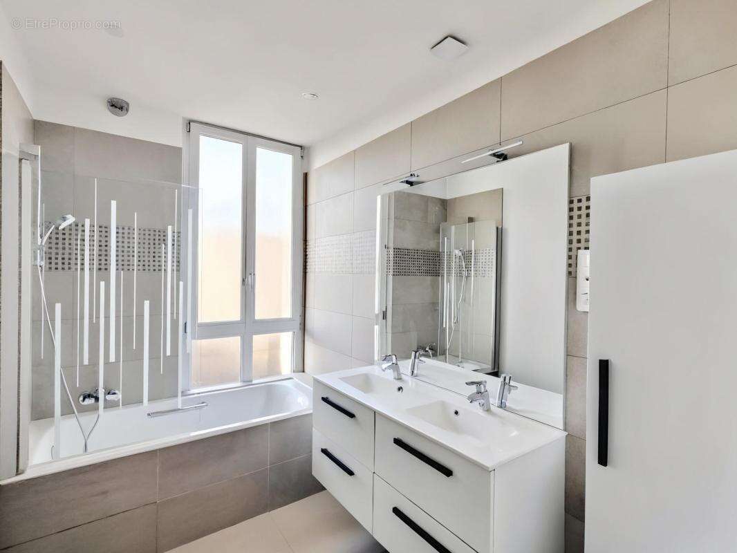 Appartement à SAINT-CLOUD