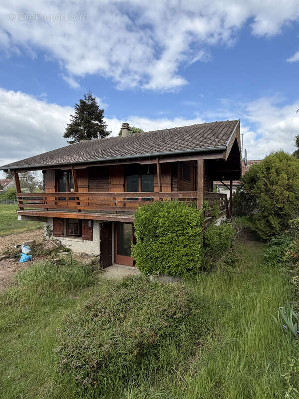 Maison à BONNIERES-SUR-SEINE