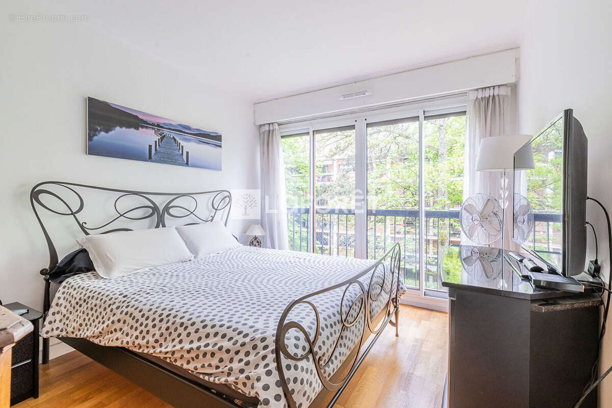 Appartement à CHILLY-MAZARIN