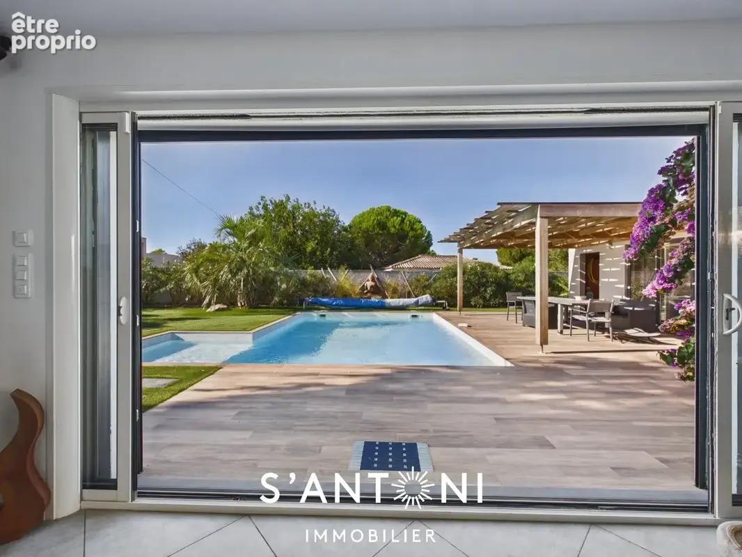 Villa de standing au Grau d'agde sur une parcelle de 880m² avec piscine - photo 12