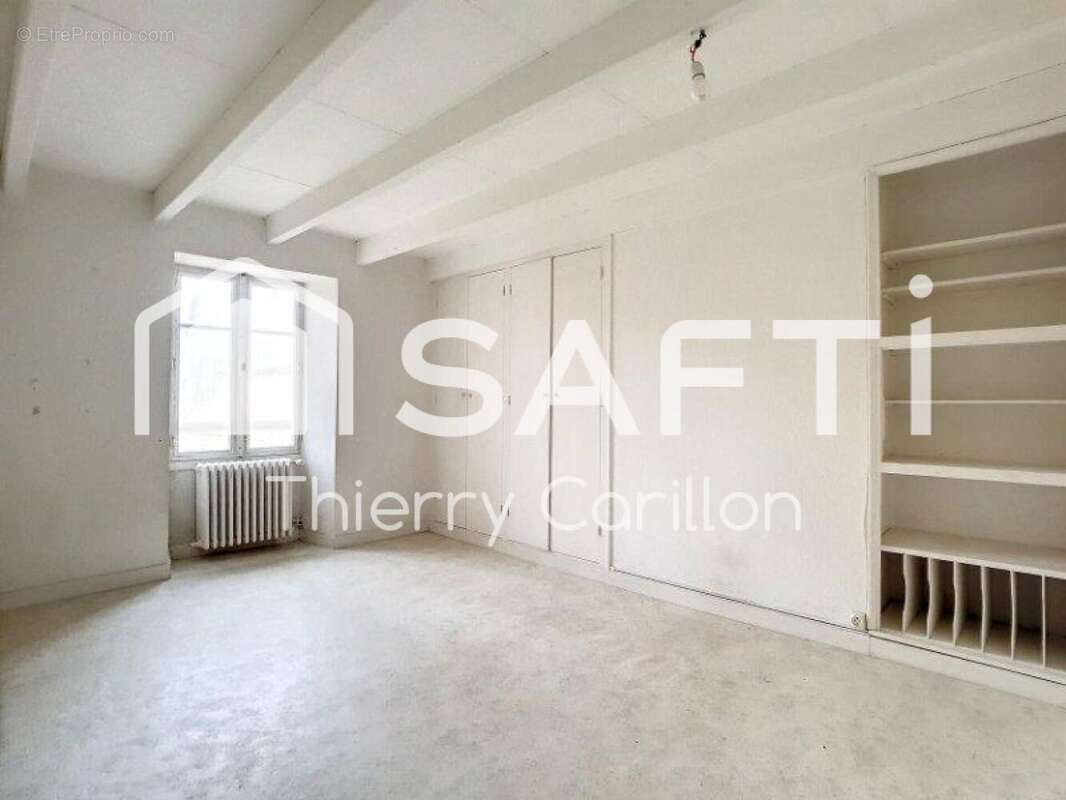 Photo 4 - Maison à AZAY-LE-BRULE