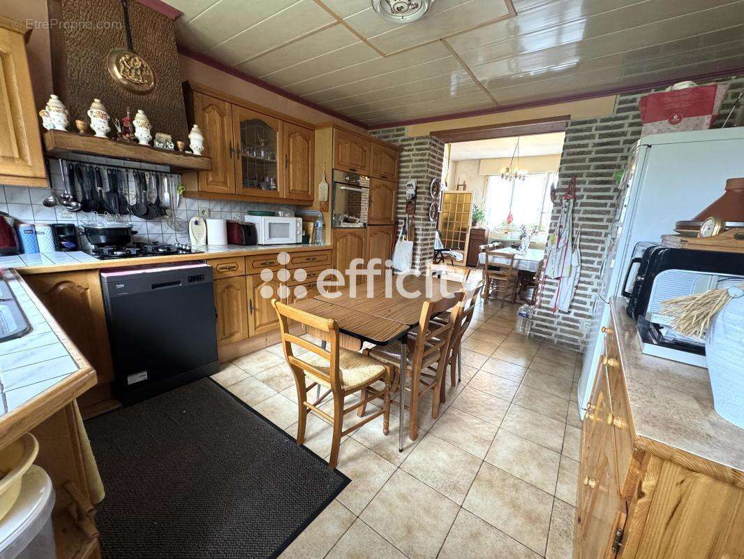 Maison à ESQUERCHIN