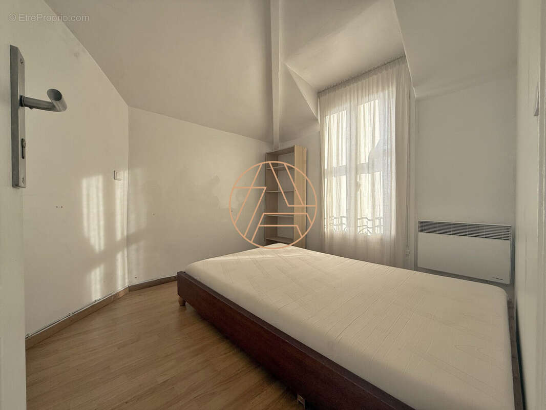 Appartement à SAINT-MAUR-DES-FOSSES