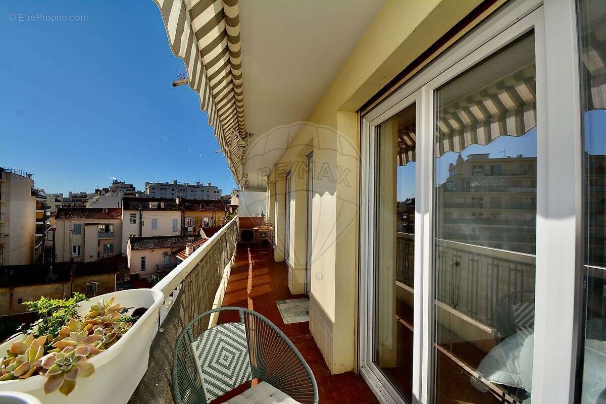 Appartement à CANNES