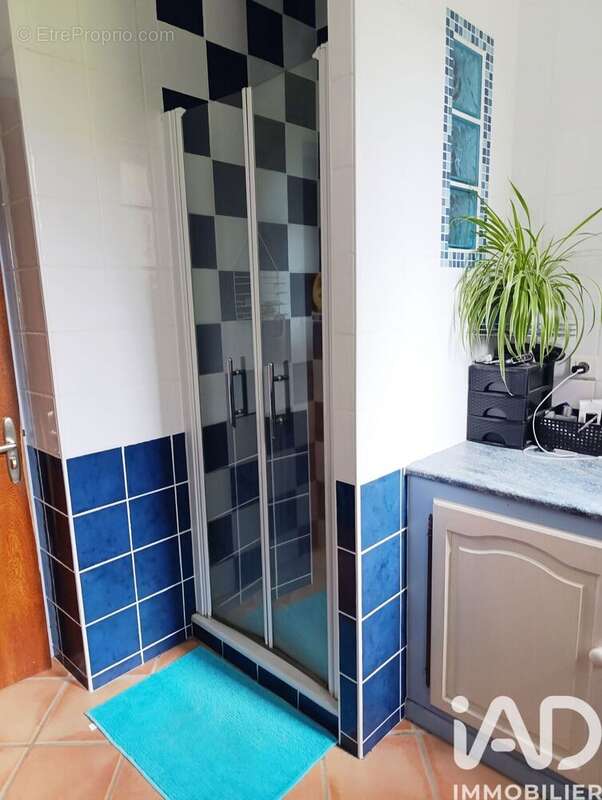 Maison 75 m² à Couze-Et-Saint-Front  - photo 8