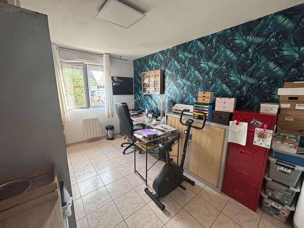 Maison à COURRIERES