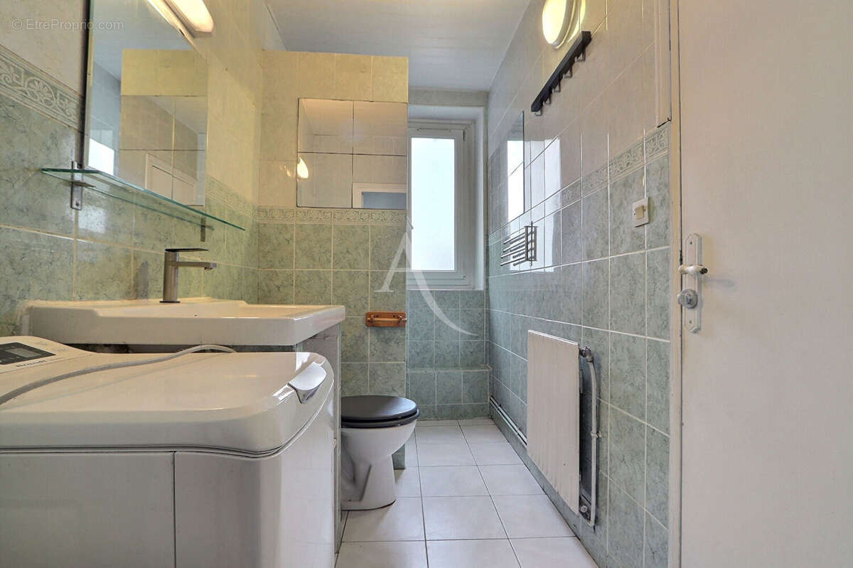 Appartement à AUBERVILLIERS