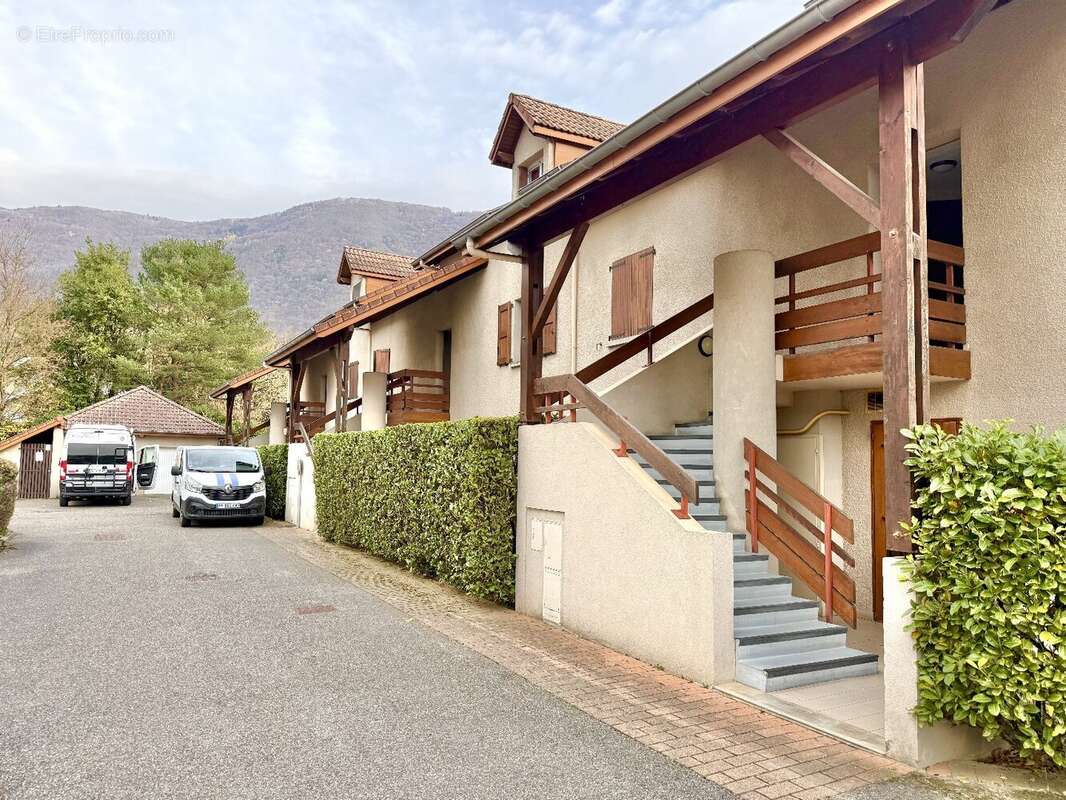 Appartement à VIZILLE