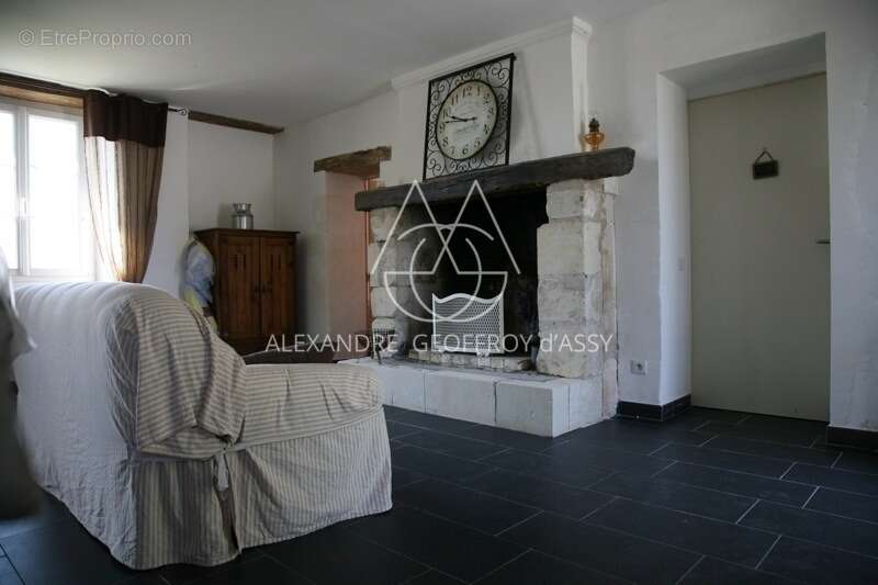 Maison à SAINTE-MAURE-DE-TOURAINE